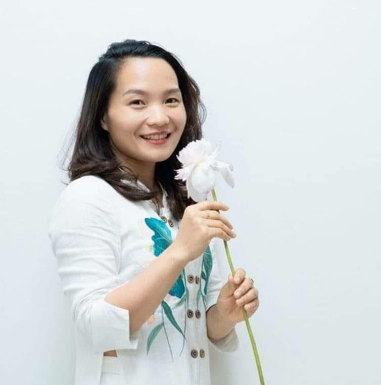 High Value Feminine 2023 12 Coach Đàm Phương